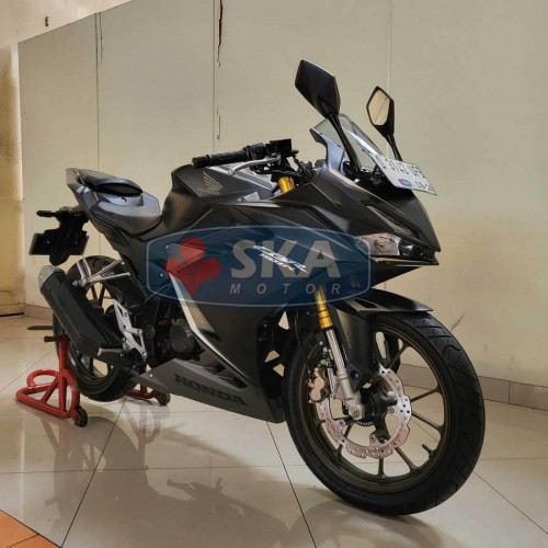 Honda CBR 150R ABS Tahun 2023